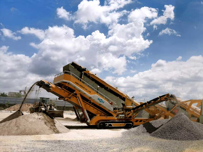 Aggregate crusher plant