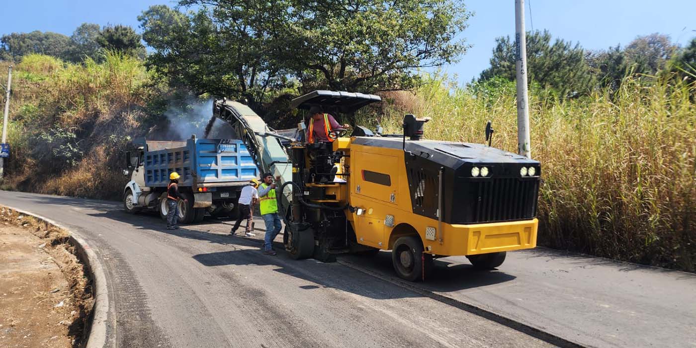SAP all-in-one asphalt paver machinery for road construction in Guatemala